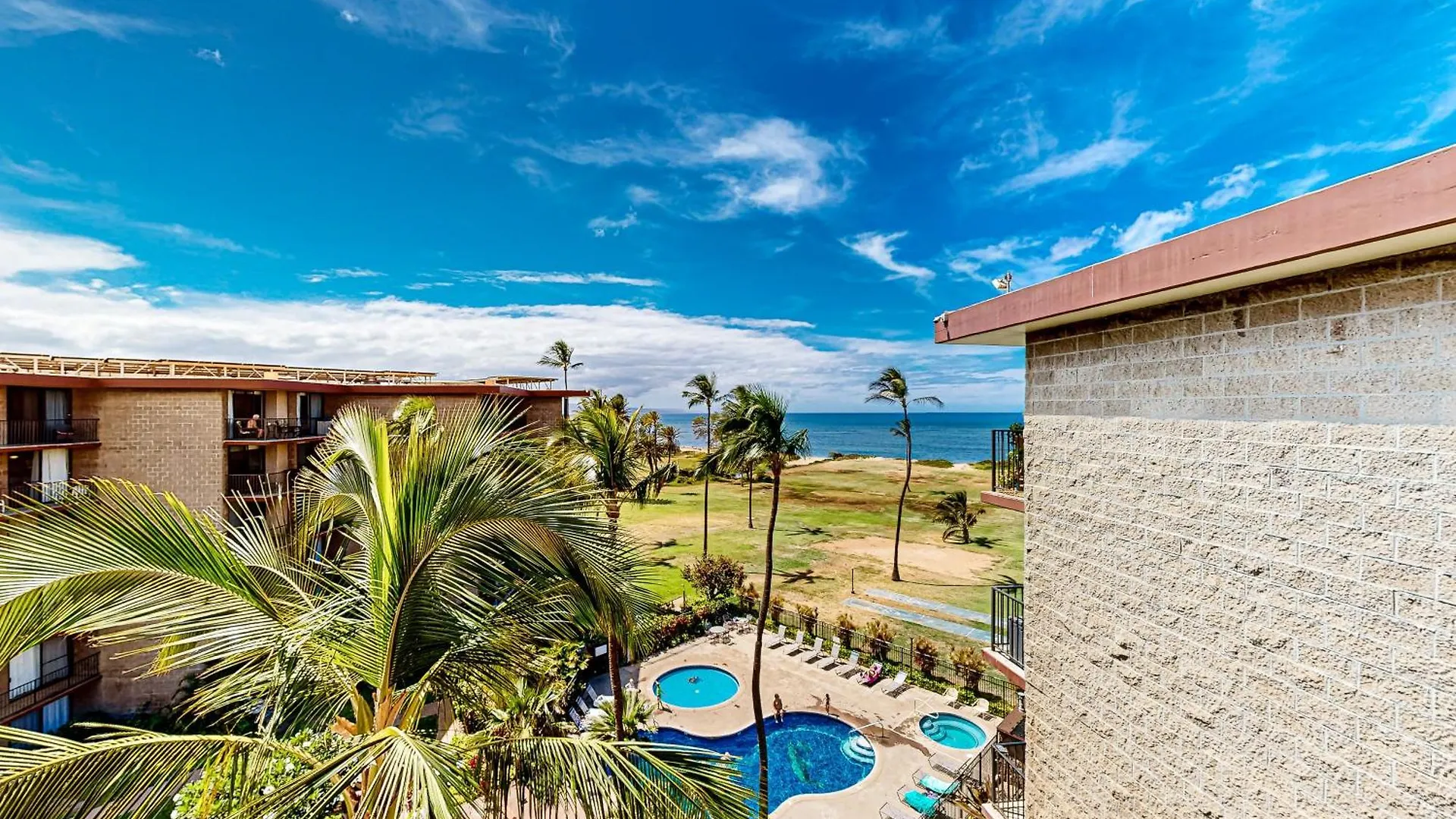 Kauhale Makai Penthouse 607 Apartment Kihei